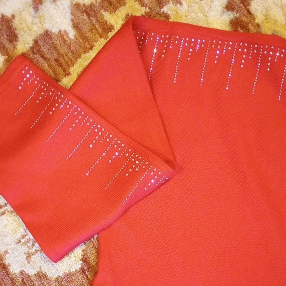 Adrienne Vittadini Vibrant Red Crew Neck Sweater with Bling!! - Picture 8 of 8